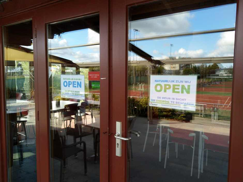 Terrasdeur Wij zijn OPEN