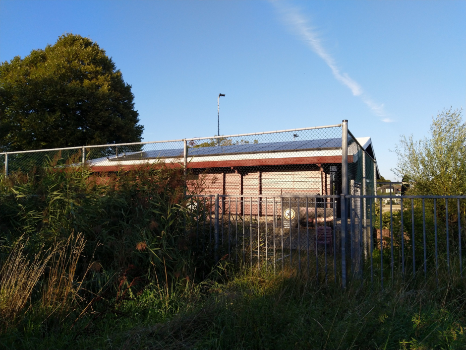 Clubhuis met zonnepanelen